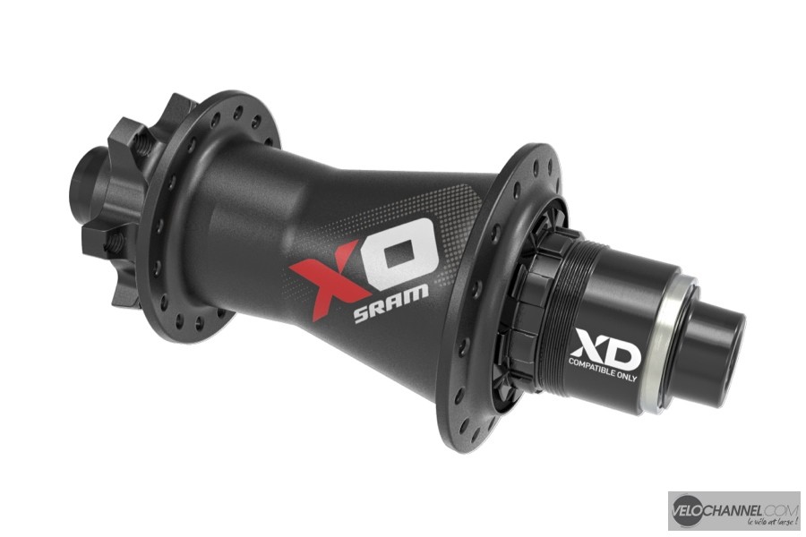 SRAM_MTB_X0_DH_Hub_Rear_Quarter_Red_MH