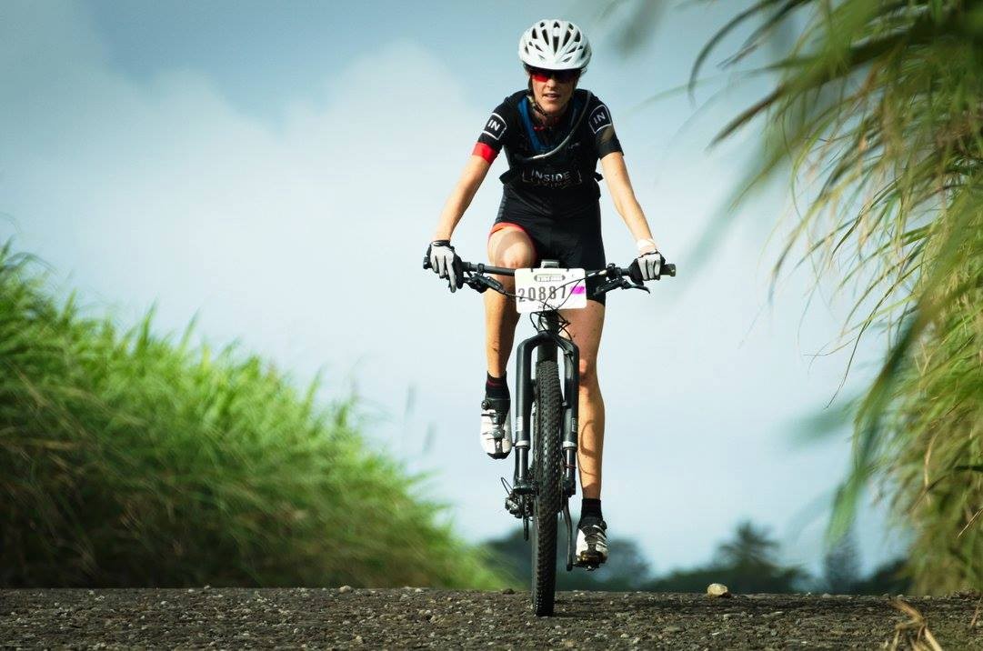 nwm-Mauritius-Beachcomber-Tour-RockShox-RS1-feminine