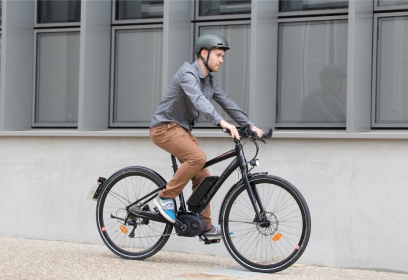 nwm-vélo-urbain-électrique-Lapierre-ambiance-Speed-bike-45kmh