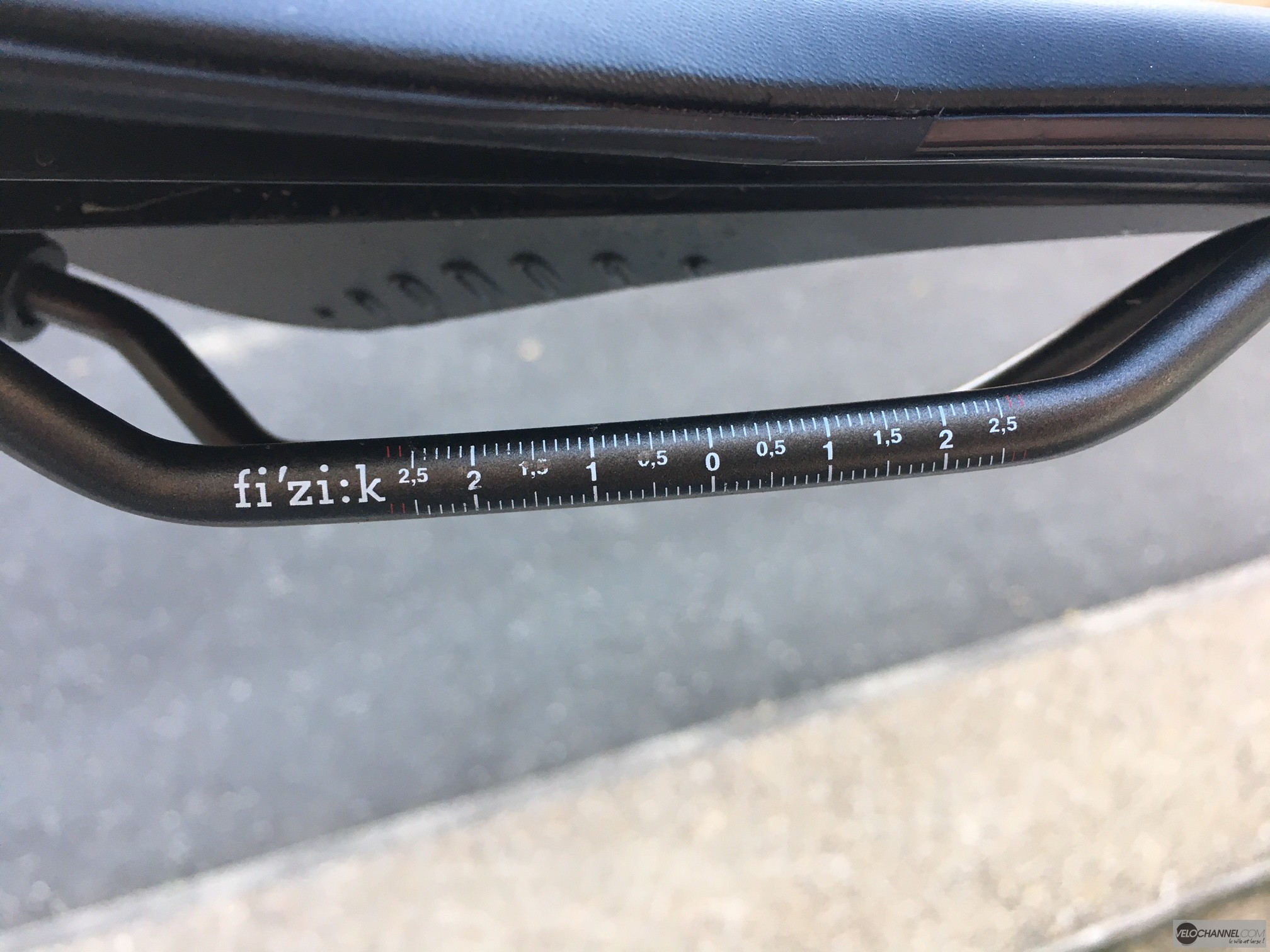 Selle Fizik Arione Racing - Rails Titane - Largeur 130 Mm - Noire - Occasion