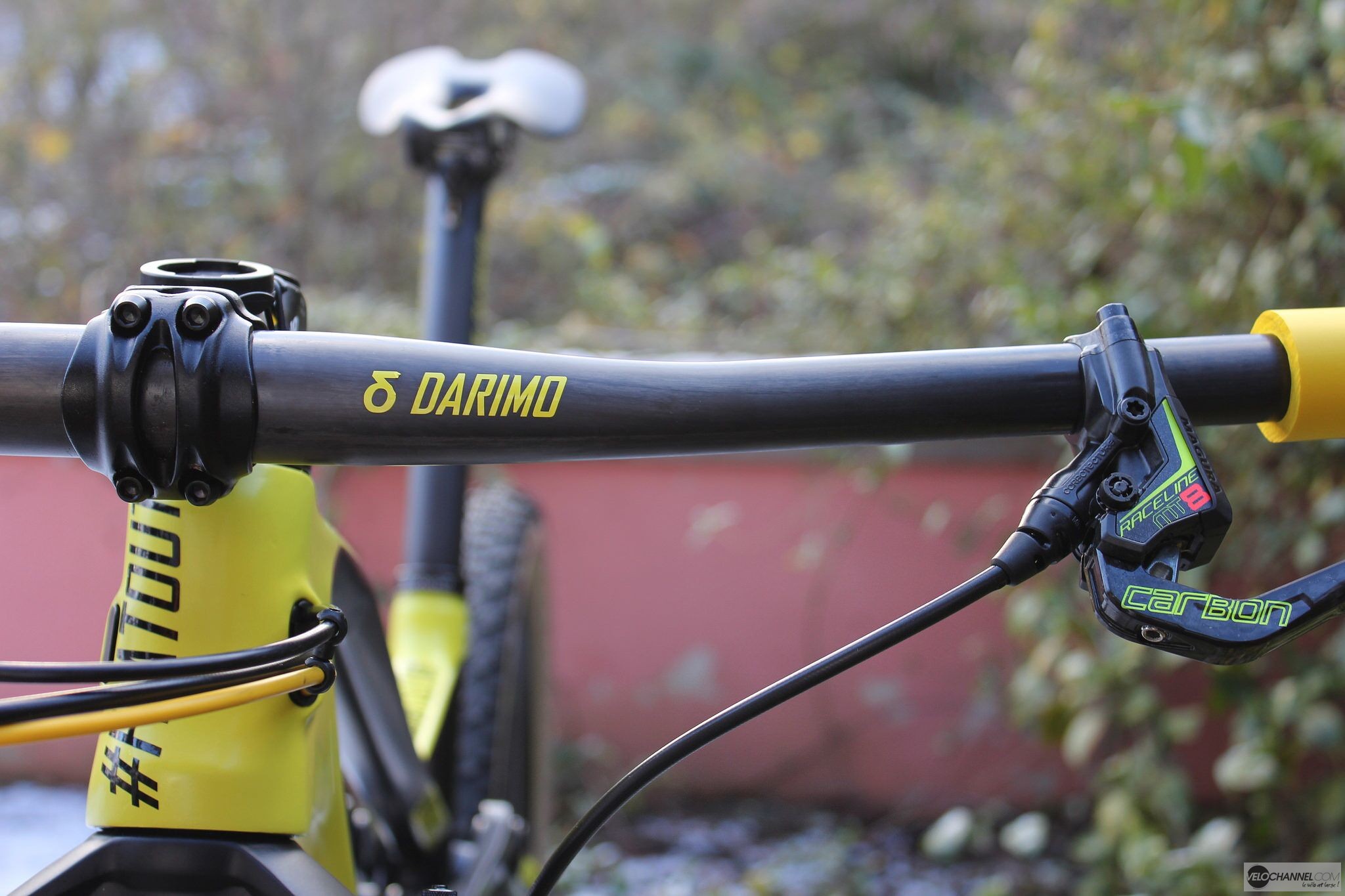 Cintre Darimo Nexum avec potence integrée - WeRideOnShop
